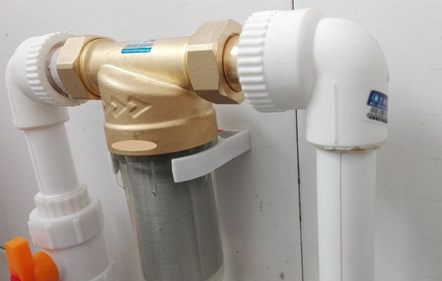 接管連接前置過(guò)濾器示意圖，一進(jìn)一出方便連接和過(guò)濾！